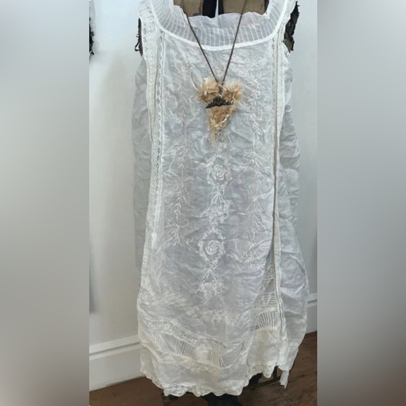 MP PEARL ANNA CECILE SLIP DRESS (OSFM) - Picture 4 of 14